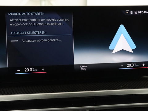 BMW 3-serie 320e M Sport | Head-Up | Adaptive cruise | Trekhaak | Leder | Stoelverwarming | Camera | Keyless | Adaptief LED | Carplay | Sfeerverlichting | Navigatie