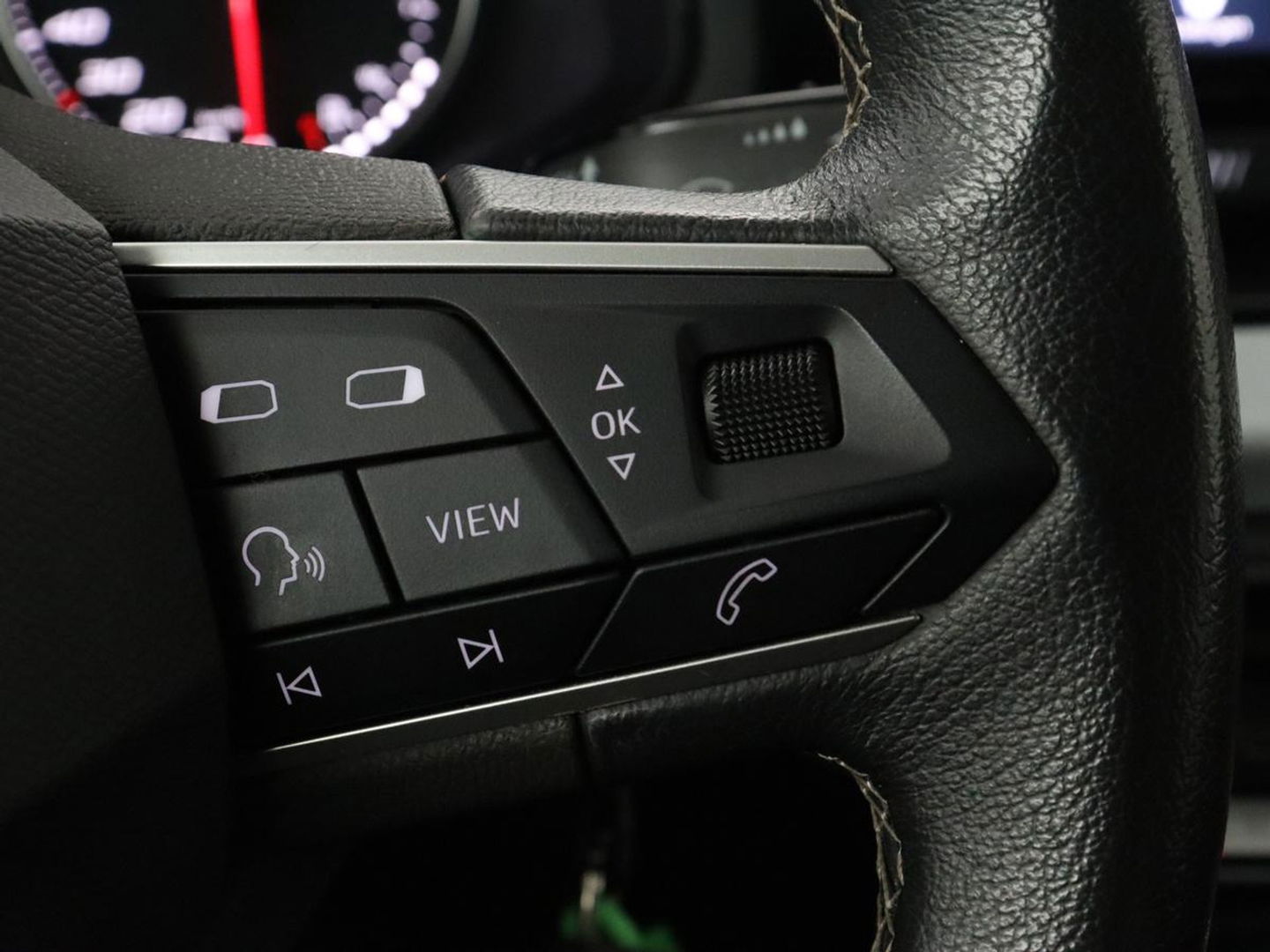 SEAT Arona 1.0 TSI Style | Carplay | Full LED | Climate control | Parkeerhulp | Cruise control | Bluetooth | DAB