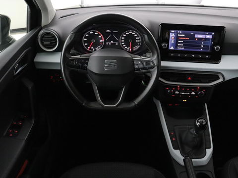 SEAT Arona 1.0 TSI Style | Carplay | Full LED | Climate control | Parkeerhulp | Cruise control | Bluetooth | DAB