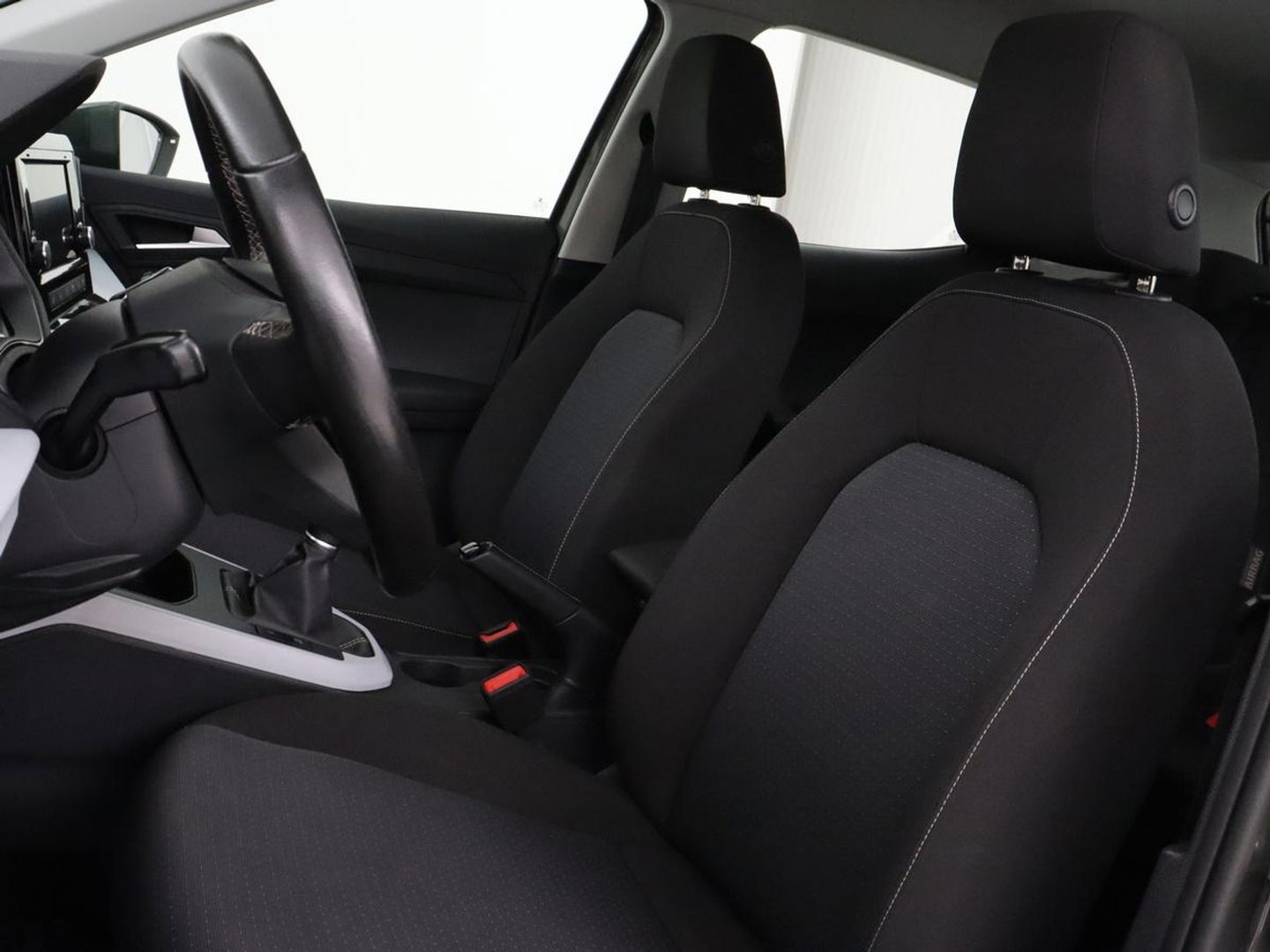 SEAT Arona 1.0 TSI Style | Carplay | Full LED | Climate control | Parkeerhulp | Cruise control | Bluetooth | DAB