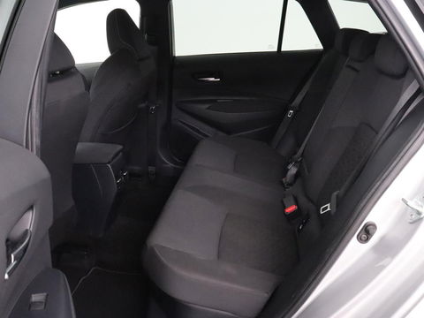 Toyota Corolla 2.0 Hybrid Dynamic | Carplay | Adaptive cruise | Navigatie | Camera | Full LED | Climate control | Keyless | DAB | Getint glas