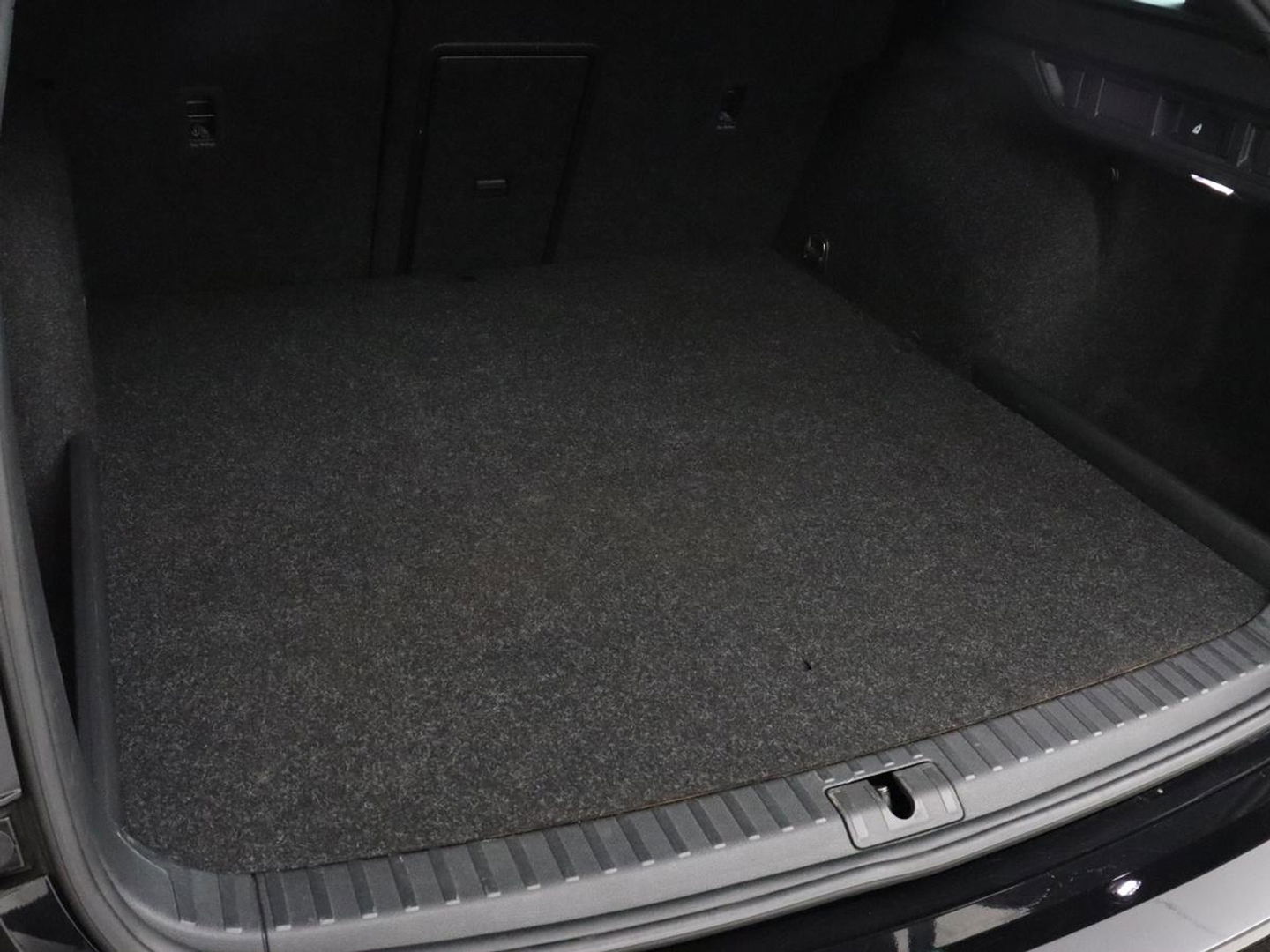 Škoda Octavia 1.4 TSI RS iV PHEV | Head-Up | Stoel & stuurverwarming | Adaptive cruise | Standkachel | Matrix LED | Massage | Alcantara | Camera | Carplay | Memory | Canton Sound | Virtual Cockpit | Side Assist