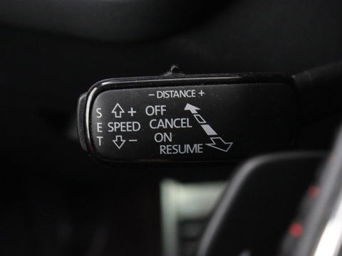 Škoda Octavia 1.4 TSI RS iV PHEV | Head-Up | Stoel & stuurverwarming | Adaptive cruise | Standkachel | Matrix LED | Massage | Alcantara | Camera | Carplay | Memory | Canton Sound | Virtual Cockpit | Side Assist