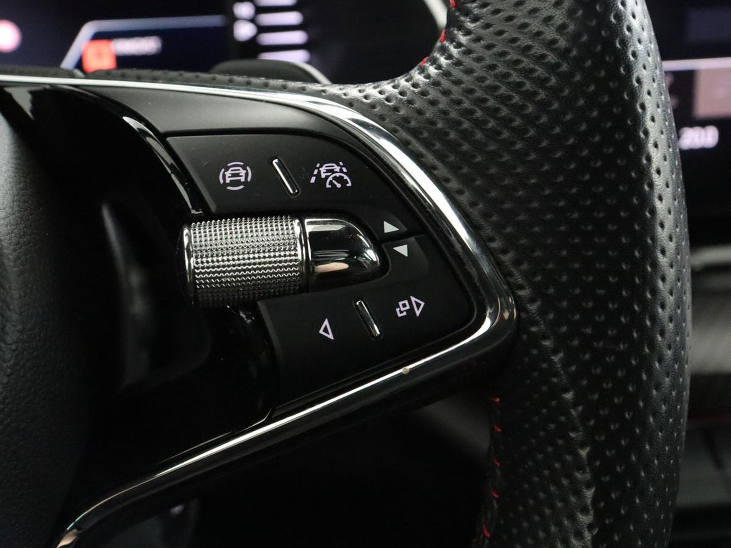 Škoda Octavia 1.4 TSI RS iV PHEV | Head-Up | Stoel & stuurverwarming | Adaptive cruise | Standkachel | Matrix LED | Massage | Alcantara | Camera | Carplay | Memory | Canton Sound | Virtual Cockpit | Side Assist