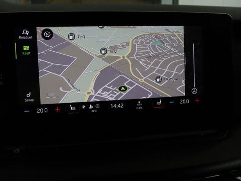 Škoda Octavia 1.4 TSI RS iV PHEV | Head-Up | Stoel & stuurverwarming | Adaptive cruise | Standkachel | Matrix LED | Massage | Alcantara | Camera | Carplay | Memory | Canton Sound | Virtual Cockpit | Side Assist