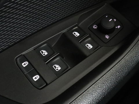 Škoda Octavia 1.4 TSI RS iV PHEV | Head-Up | Stoel & stuurverwarming | Adaptive cruise | Standkachel | Matrix LED | Massage | Alcantara | Camera | Carplay | Memory | Canton Sound | Virtual Cockpit | Side Assist