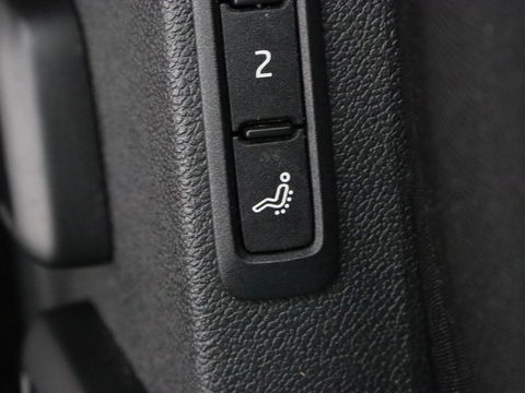 Škoda Octavia 1.4 TSI RS iV PHEV | Head-Up | Stoel & stuurverwarming | Adaptive cruise | Standkachel | Matrix LED | Massage | Alcantara | Camera | Carplay | Memory | Canton Sound | Virtual Cockpit | Side Assist