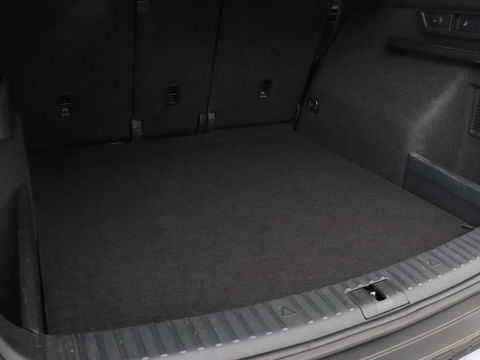 Škoda Kodiaq 1.5 TSI Business Edition | Panoramadak | Stoelverwarming | Adaptive cruise | Trekhaak | Virtual Cockpit | Canton Sound | Keyless | Camera | Navigatie | Carplay | 19'' lichtmetalen velgen
