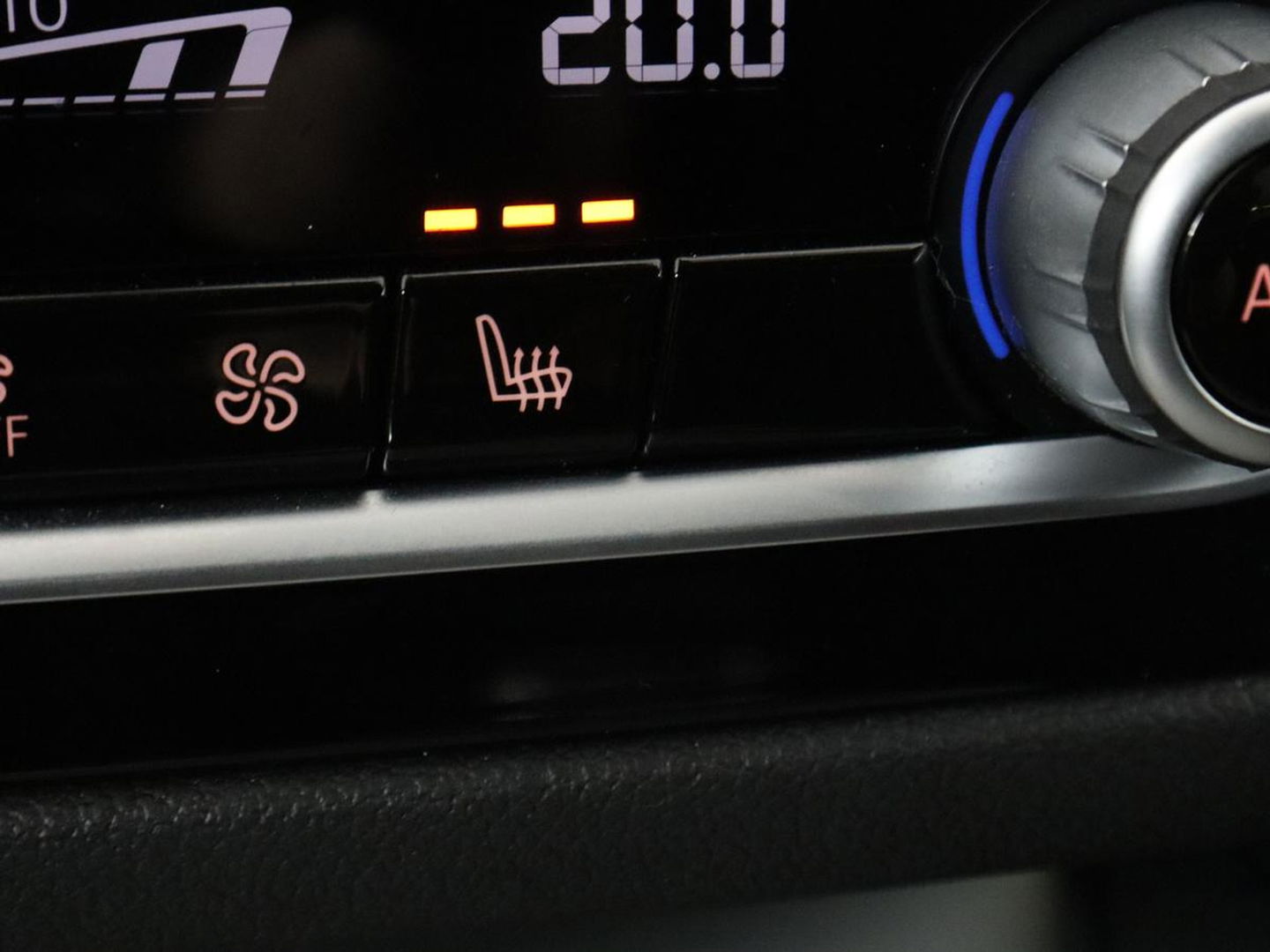 BMW 5 Serie 530e M Sport | Alcantara | Stoelverwarming | Trekhaak | Camera | Sfeerverlichting | Park Assist | Sportstoelen | Navigatie