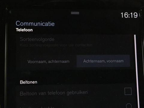 Volvo V60 2.0 T6 Recharge AWD R Design | Trekhaak | Stoelverwarming | Camera | Carplay | Half leder | Full LED | Navigatie | Parkeerhulp