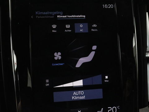 Volvo V60 2.0 T6 Recharge AWD R Design | Trekhaak | Stoelverwarming | Camera | Carplay | Half leder | Full LED | Navigatie | Parkeerhulp