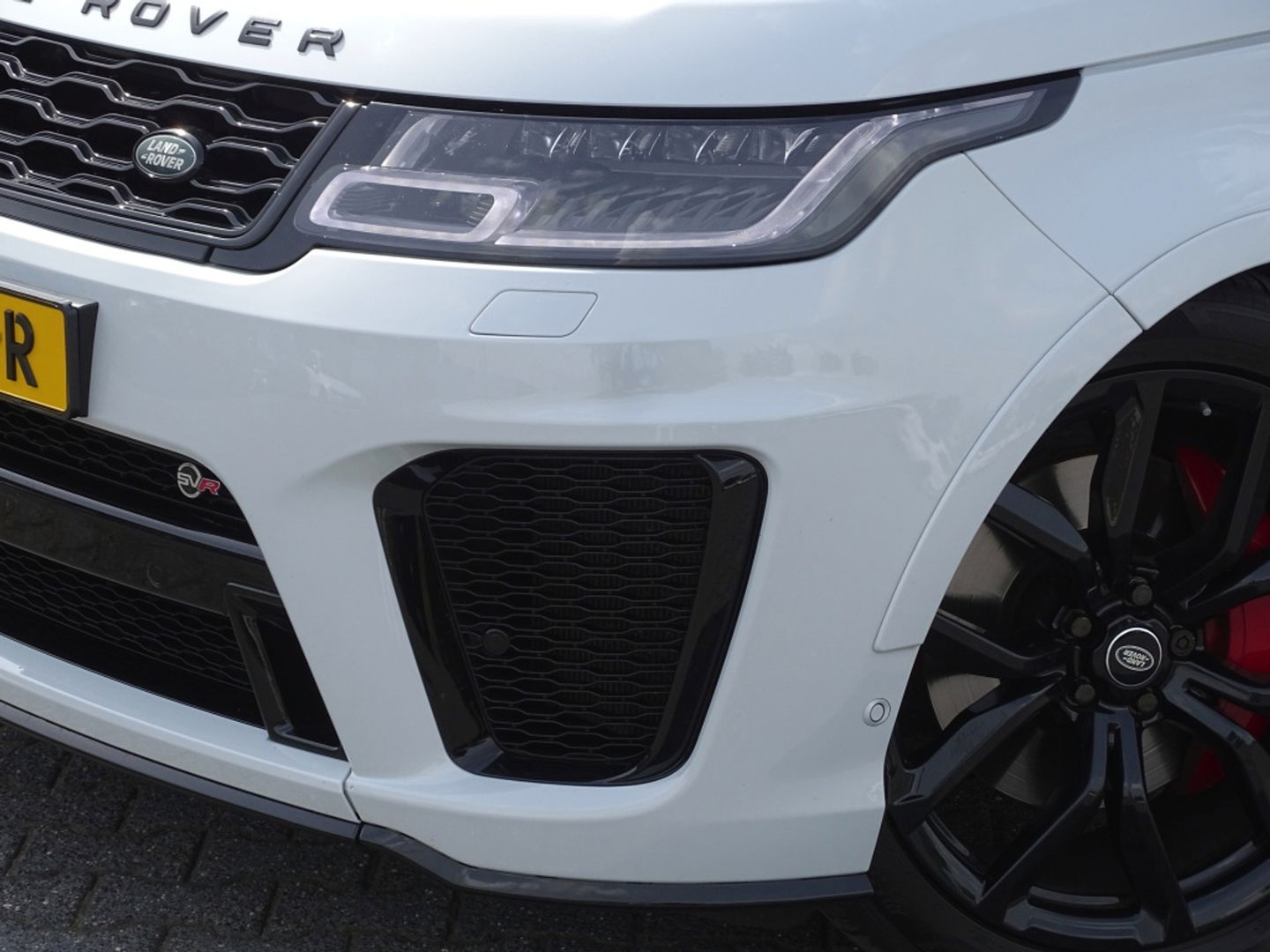 Land Rover Range Rover Sport SVR 5.0 V8 SC 576PK / LED / full option *NAP*