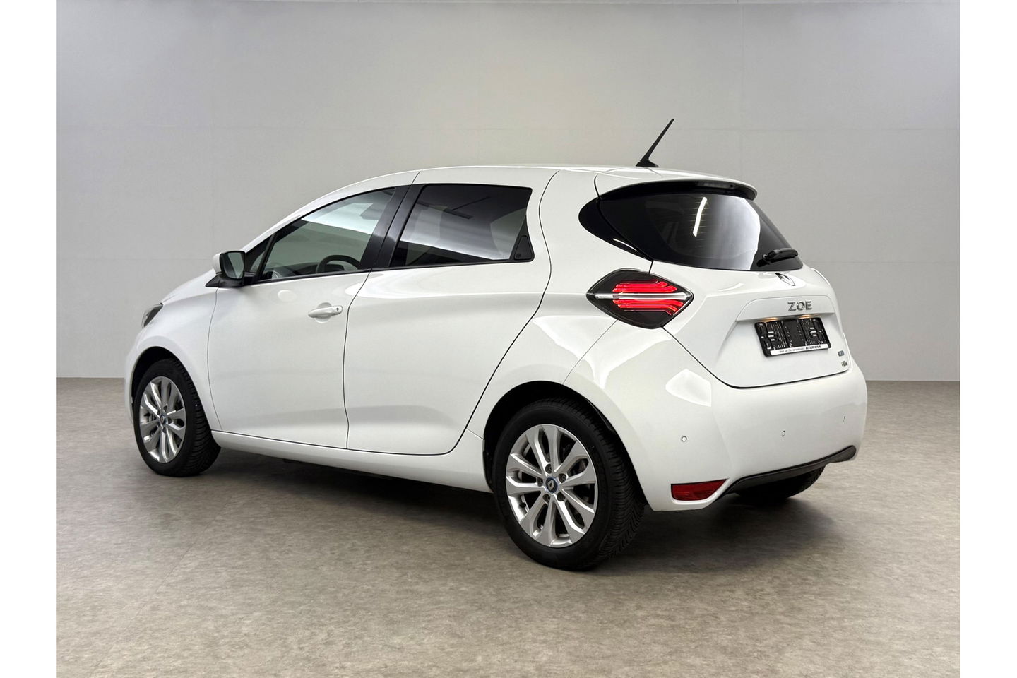 Renault ZOE 52 kWh EXPERIENCE Limousine Huur-Accu LED Carplay Virtual Clima Cruise Navi PDC 16''LMV