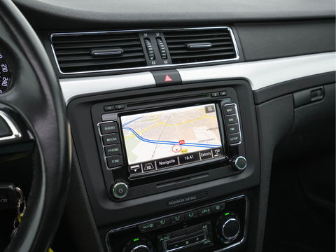 Škoda Superb Combi 1.6 TDI Sprint Pro *PANO | NAVI-FULLMAP | MEMORY-PACK | ECC | PDC | CRUISE | 16''ALU*
