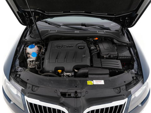 Škoda Superb Combi 1.6 TDI Sprint Pro *PANO | NAVI-FULLMAP | MEMORY-PACK | ECC | PDC | CRUISE | 16''ALU*