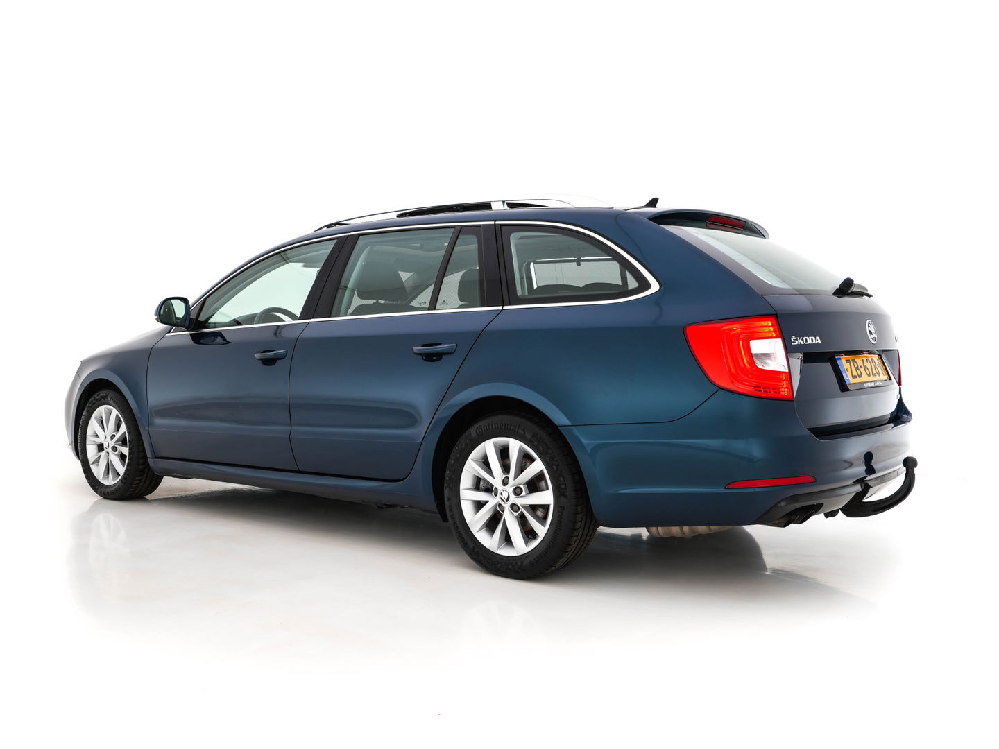 Škoda Superb Combi 1.6 TDI Sprint Pro *PANO | NAVI-FULLMAP | MEMORY-PACK | ECC | PDC | CRUISE | 16''ALU*