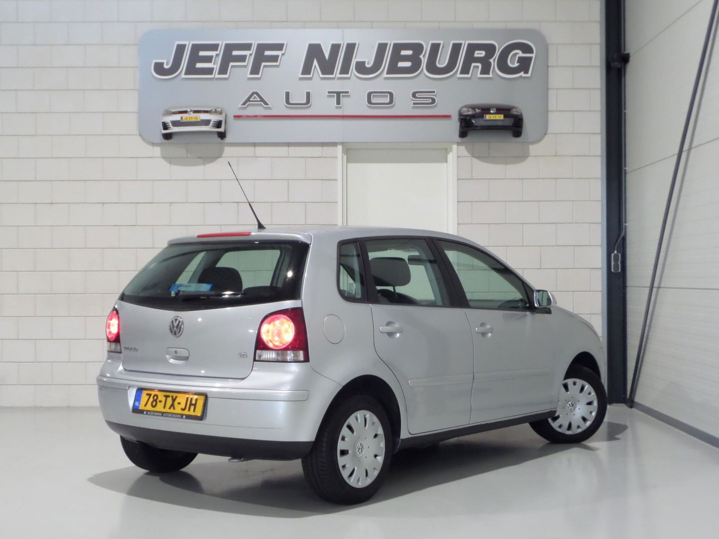 Volkswagen Polo 1.4-16V Optive "Origineel NL!" Automaat! "1e eigenaar" Airco Elektrische ramen Dealer onderhouden Unieke auto !