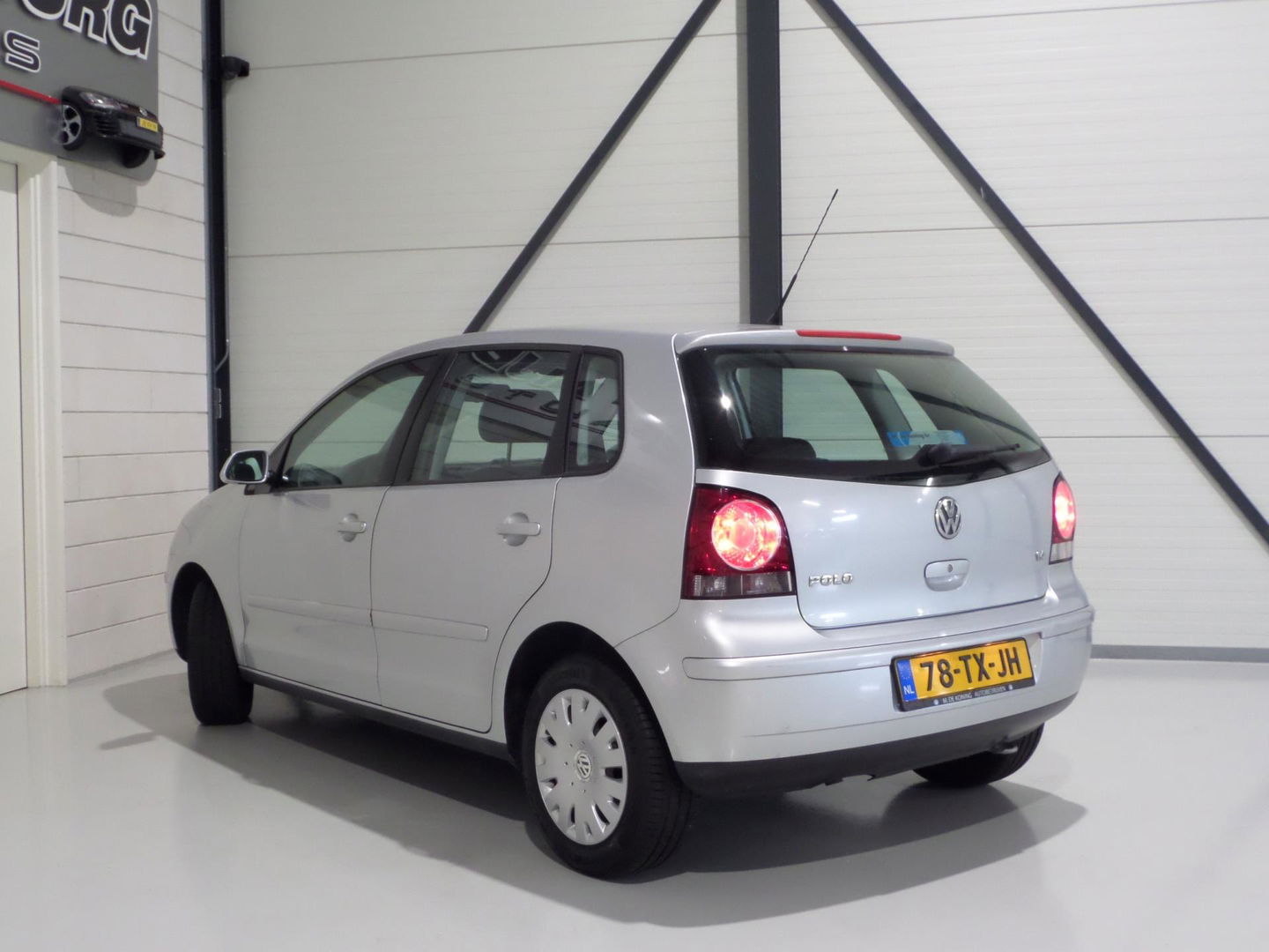 Volkswagen Polo 1.4-16V Optive "Origineel NL!" Automaat! "1e eigenaar" Airco Elektrische ramen Dealer onderhouden Unieke auto !