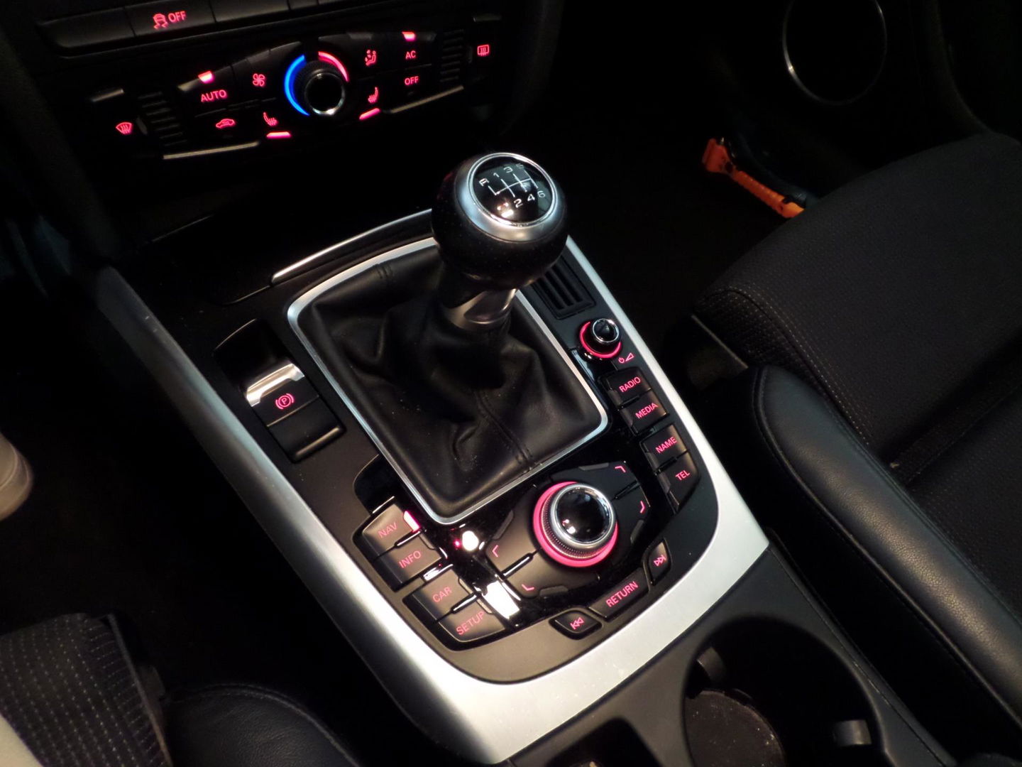 Audi A4 Avant 1.8 TFSI Pro Line S "Origineel NL!" 2x S-Line Xenon-LED B&O Bluetooth Navigatie, van 2e eigenaar in ZEER nette staat