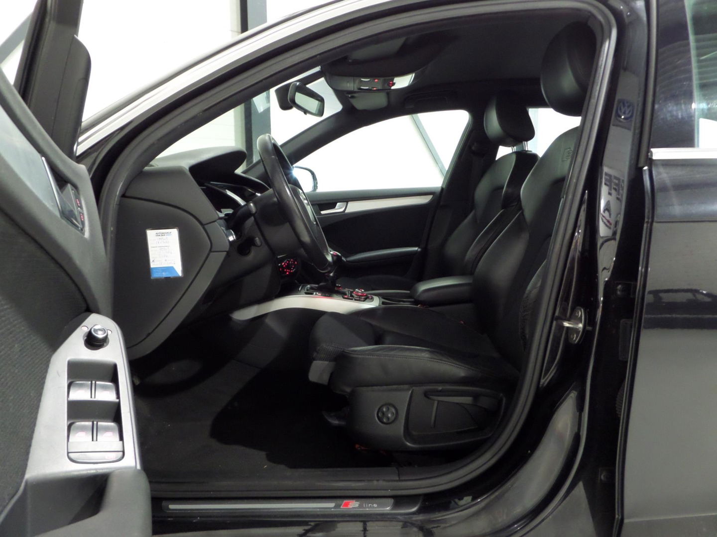 Audi A4 Avant 1.8 TFSI Pro Line S "Origineel NL!" 2x S-Line Xenon-LED B&O Bluetooth Navigatie, van 2e eigenaar in ZEER nette staat