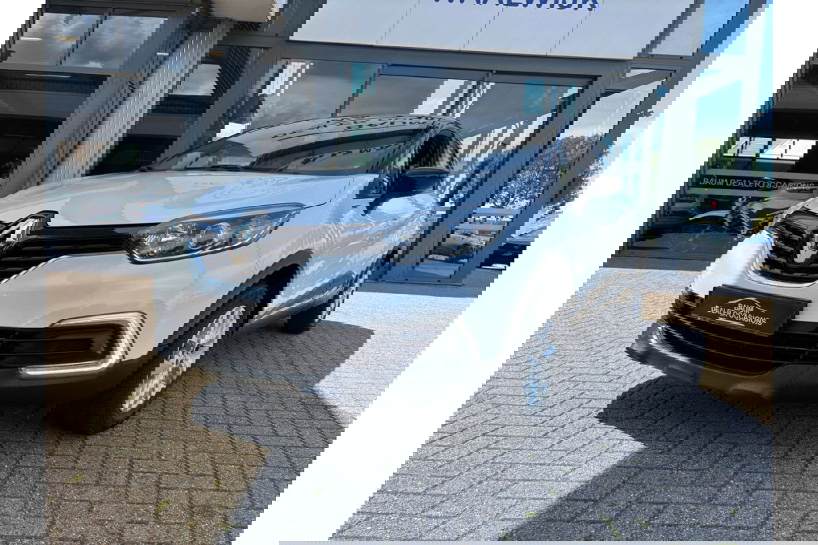 Renault Captur 0.9 TCE INTENS 90PK AIRCO NAVI PDC LMV