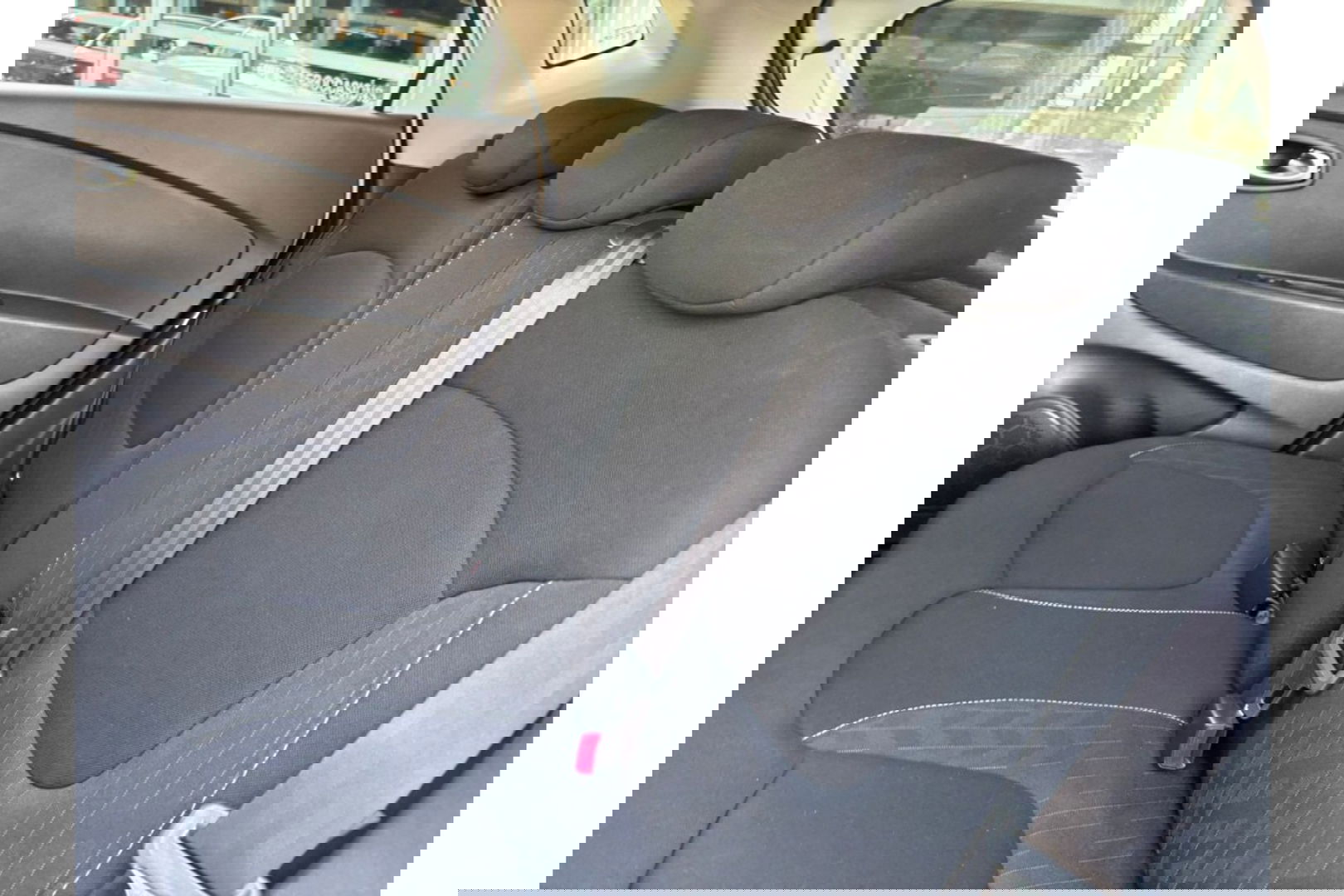 Renault Captur 0.9 TCE INTENS 90PK AIRCO NAVI PDC LMV