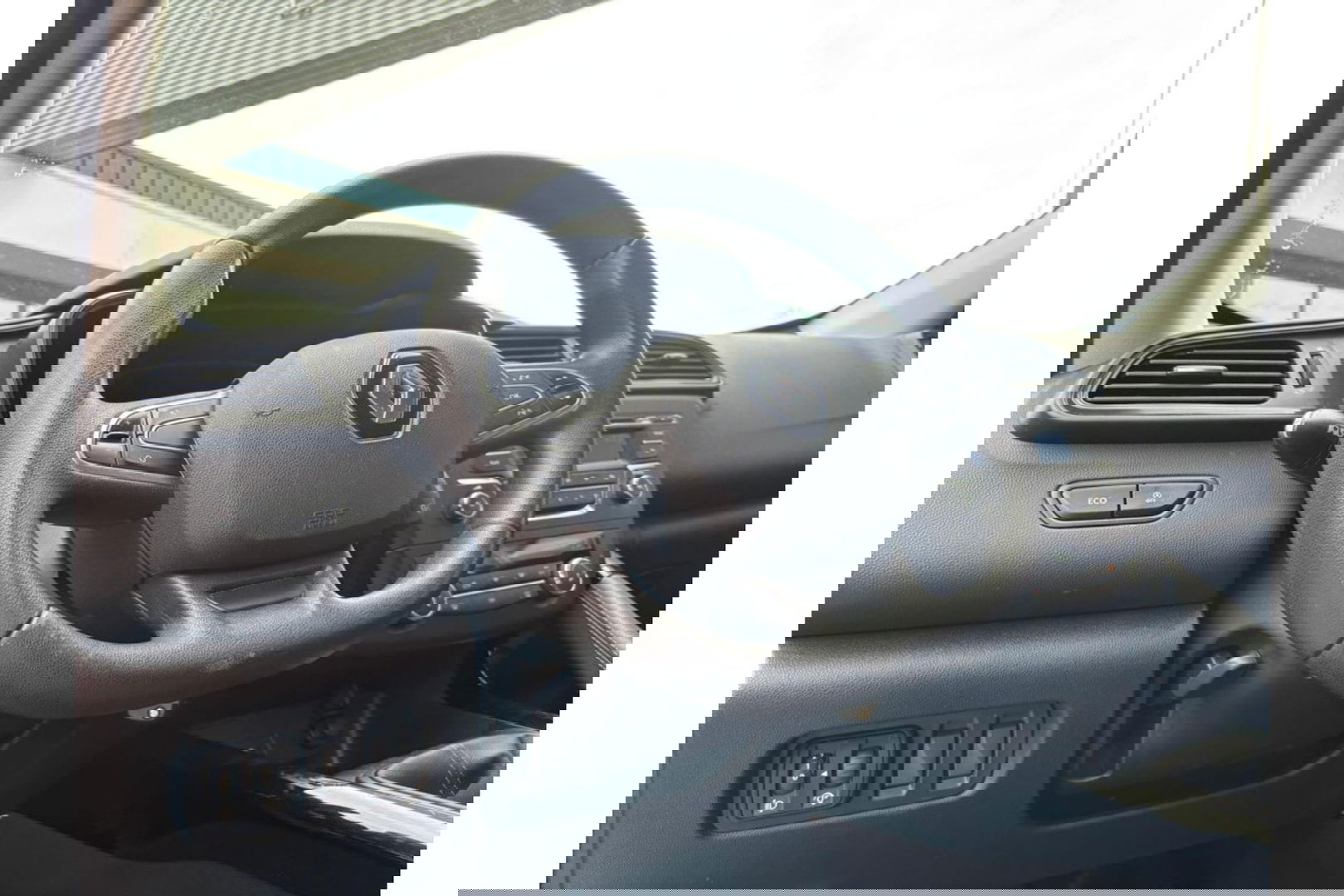 Renault Kadjar 1.2 TCE INTENS 130PK AIRCO PDC LMV