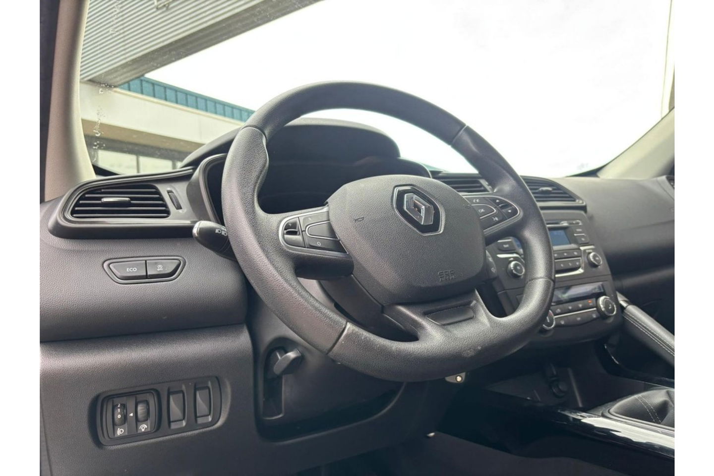 Renault Kadjar 1.2 TCE INTENS 130PK AIRCO PDC LMV