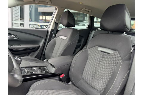 Renault Kadjar 1.2 TCE INTENS 130PK AIRCO PDC LMV