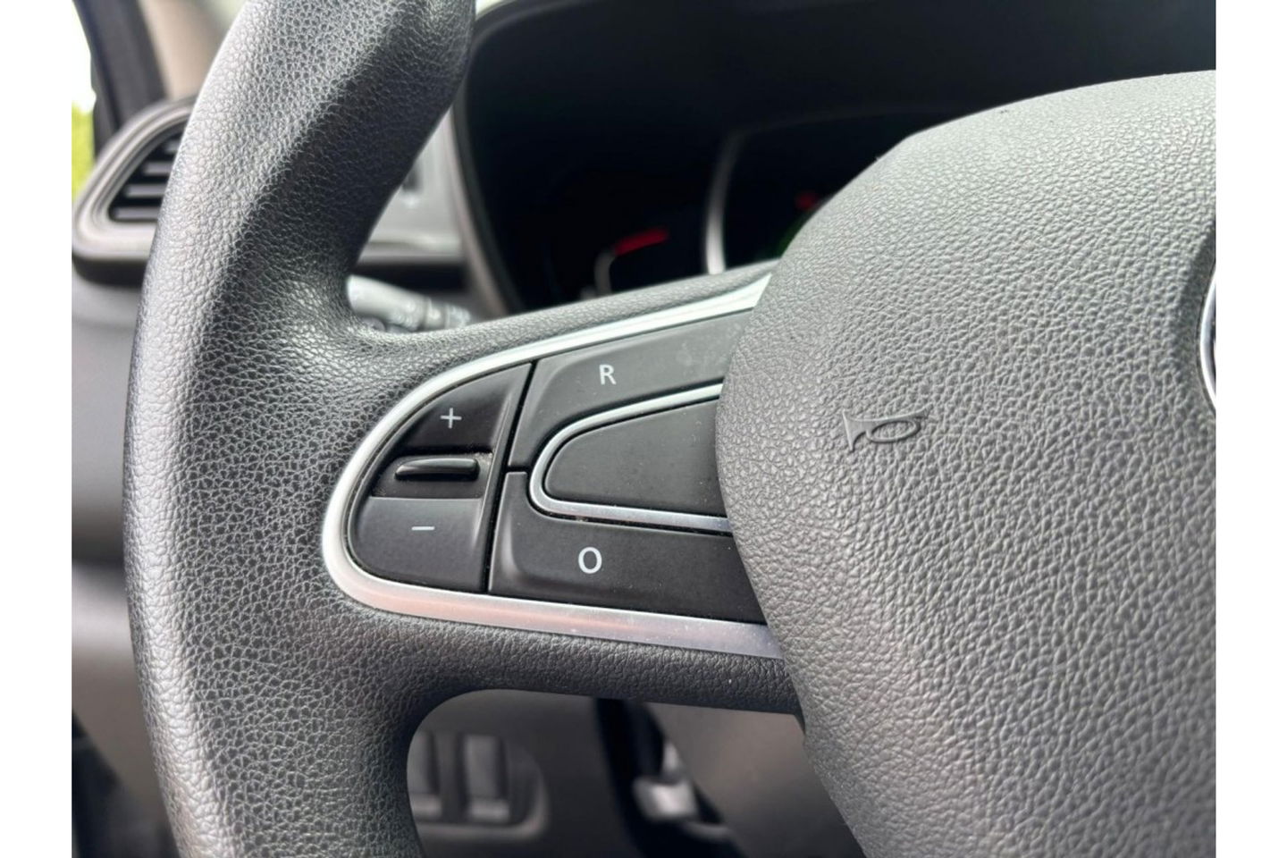 Renault Kadjar 1.2 TCE INTENS 130PK AIRCO PDC LMV