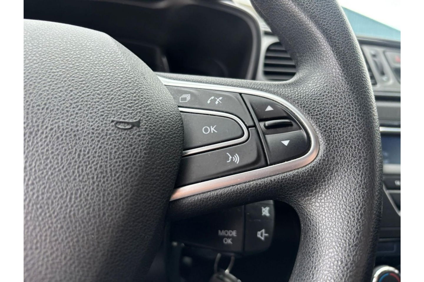 Renault Kadjar 1.2 TCE INTENS 130PK AIRCO PDC LMV