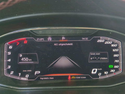 SEAT Leon Sportstourer Seat Leon 1.5 TSI 150PK Pano Virtual Trekhaak Black edition