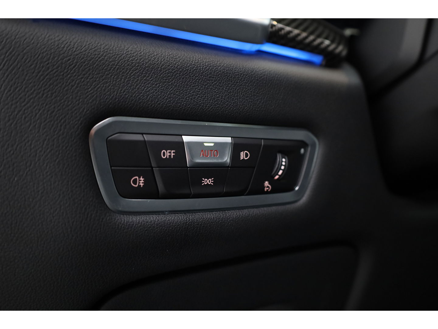 BMW X5 xDrive45e M Sport | Pano | HUD | Carbon int. | Elek. Trekhaak | Laser LED | 360cam | 22''