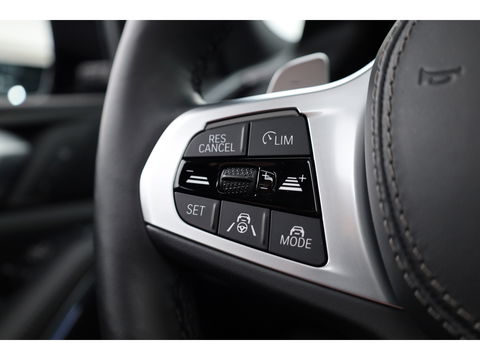 BMW X5 xDrive45e M Sport | Pano | HUD | Carbon int. | Elek. Trekhaak | Laser LED | 360cam | 22''