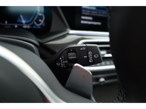 BMW X5 xDrive45e M Sport | Pano | HUD | Carbon int. | Elek. Trekhaak | Laser LED | 360cam | 22''