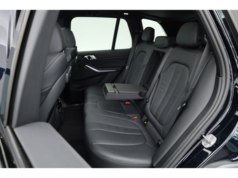 BMW X5 xDrive45e M Sport | Pano | HUD | Carbon int. | Elek. Trekhaak | Laser LED | 360cam | 22''