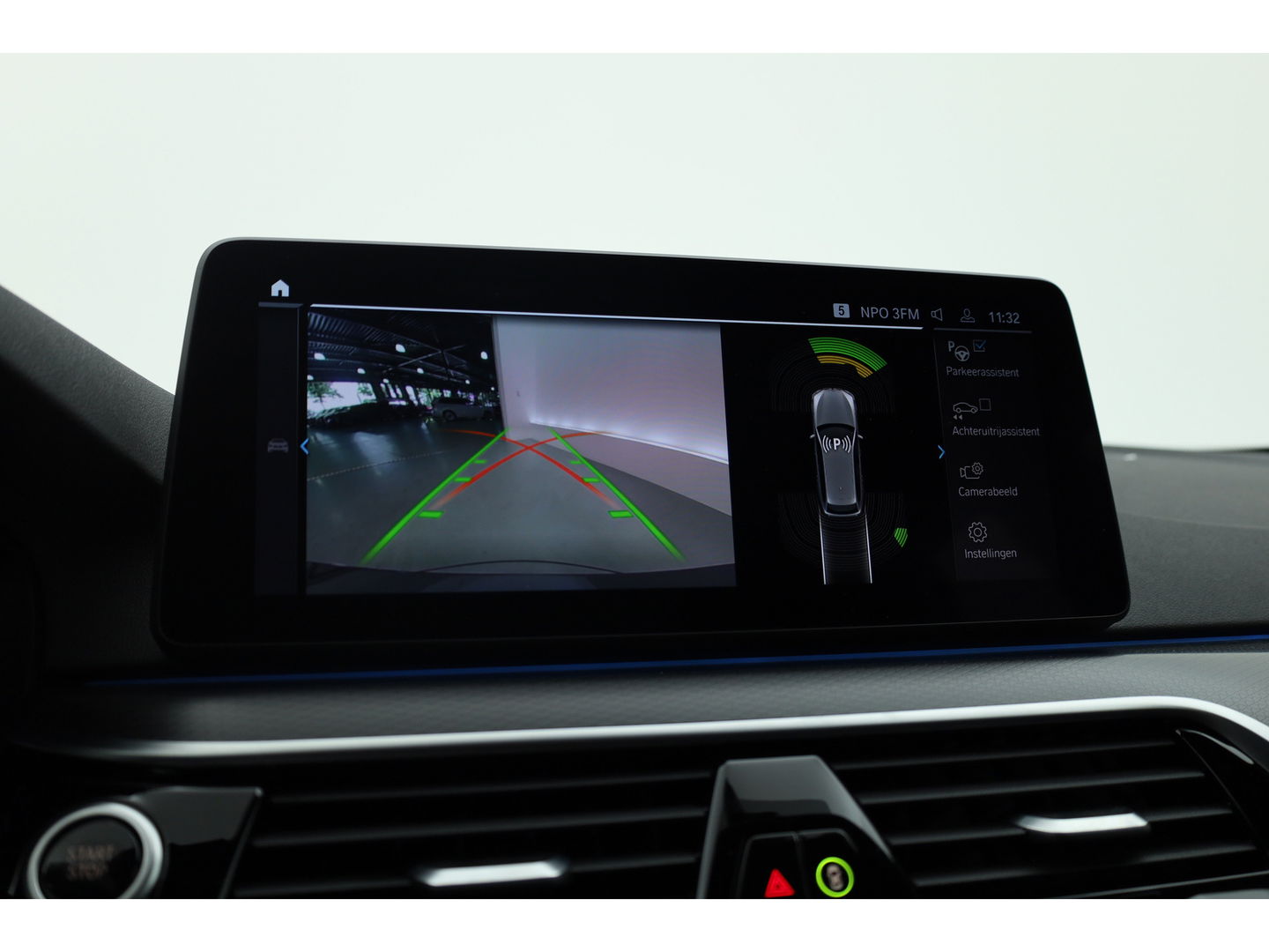BMW 5 Serie Touring 530e M Sport | HUD | Laser LED | Camera | Leder | Keyless | Stoelverw. | Apple CarPlay