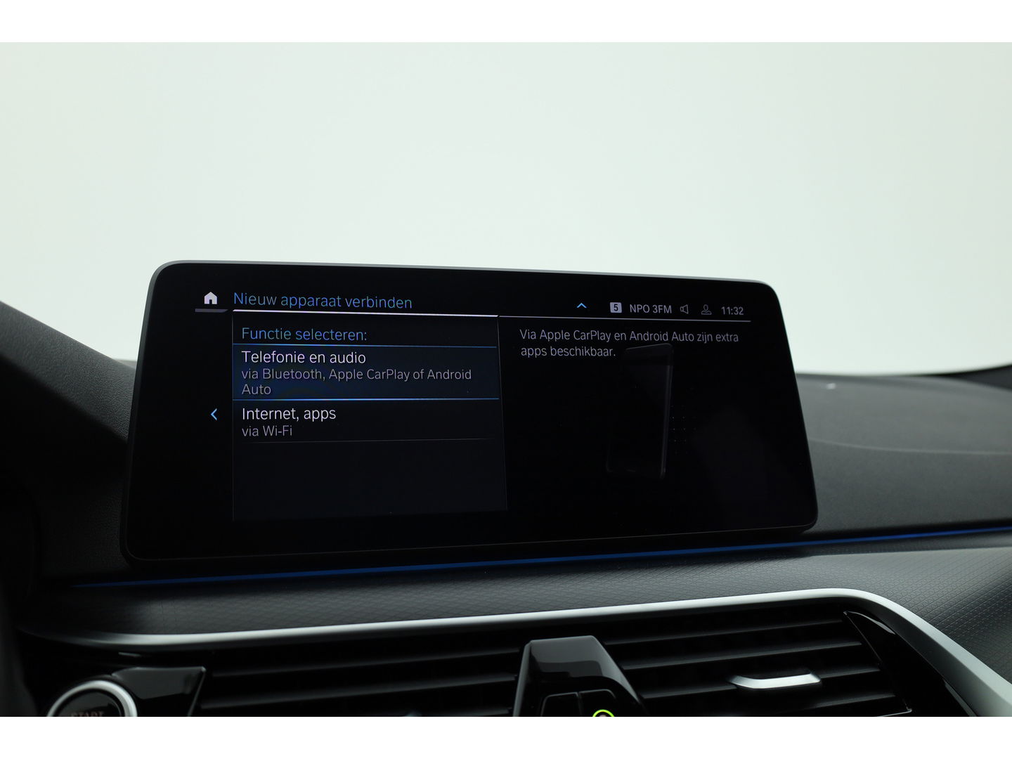 BMW 5 Serie Touring 530e M Sport | HUD | Laser LED | Camera | Leder | Keyless | Stoelverw. | Apple CarPlay