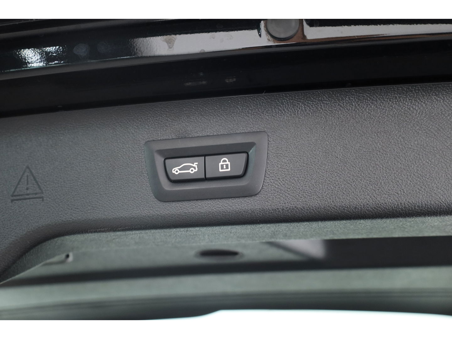BMW 5 Serie Touring 530e M Sport | HUD | Laser LED | Camera | Leder | Keyless | Stoelverw. | Apple CarPlay