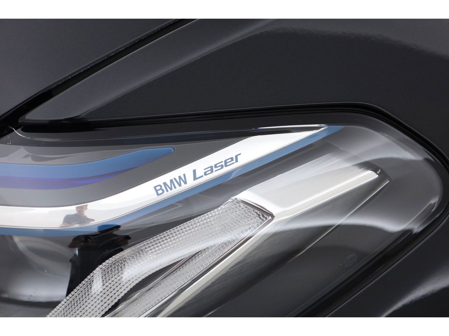 BMW 5 Serie Touring 530e M Sport | HUD | Laser LED | Camera | Leder | Keyless | Stoelverw. | Apple CarPlay