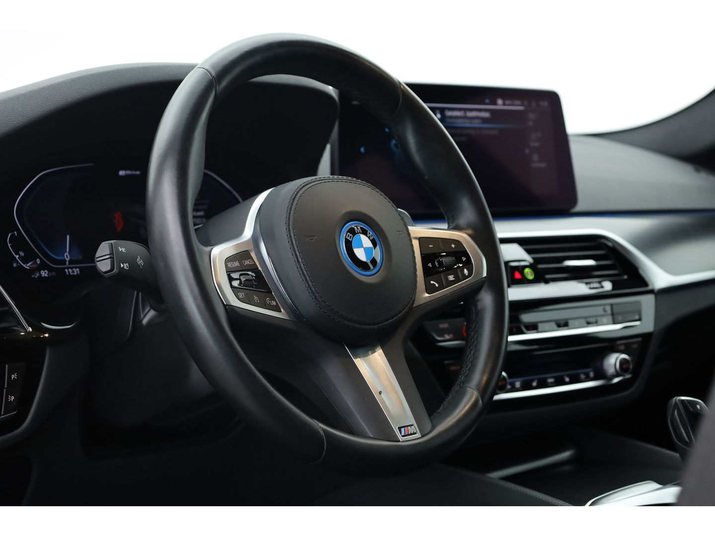 BMW 5 Serie Touring 530e M Sport | HUD | Laser LED | Camera | Leder | Keyless | Stoelverw. | Apple CarPlay