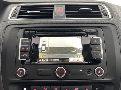 Volkswagen Jetta 1.4 TSI Hybrid Highline Aut. *PANO | XENON | NAVI-FULLMAP | CAMERA | COMFORT/HEATED-SEATS | ECC | PDC | CRUISE | 17''ALU*