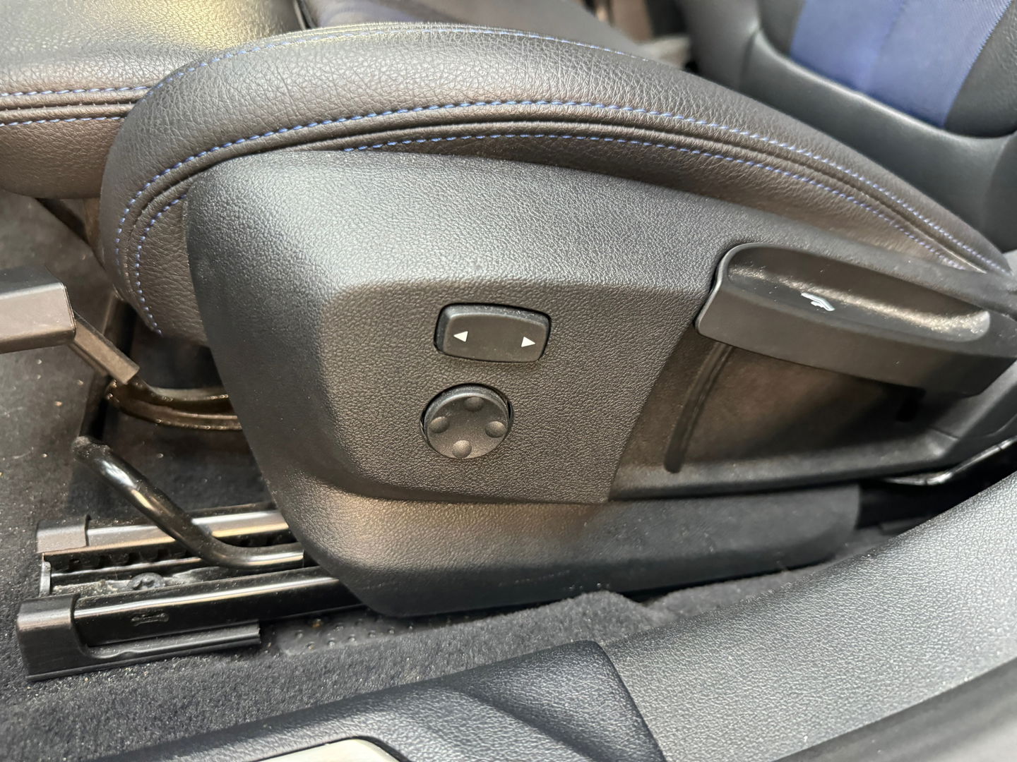 BMW 1-serie 120i Executive M Sport Pano|Sfeer|Keyles|HeadUp