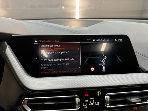 BMW 1-serie 120i Executive M Sport Pano|Sfeer|Keyles|HeadUp