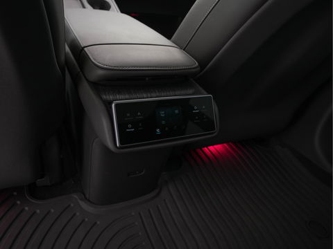 NIO eT7 100 kWh (ex accu) [ 3-Fase ] *PANO | HEAD-UP | FULL-LEATHER | FULL-LED | ADAPTIVE-CRUISE | MEMORY-PACK | KEYLESS | COMFORT-SEATS | AIR-SUSPENSION | 20''ALU | TOWBAR*