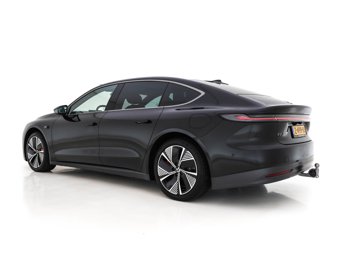 NIO eT7 100 kWh (ex accu) [ 3-Fase ] *PANO | HEAD-UP | FULL-LEATHER | FULL-LED | ADAPTIVE-CRUISE | MEMORY-PACK | KEYLESS | COMFORT-SEATS | AIR-SUSPENSION | 20''ALU | TOWBAR*
