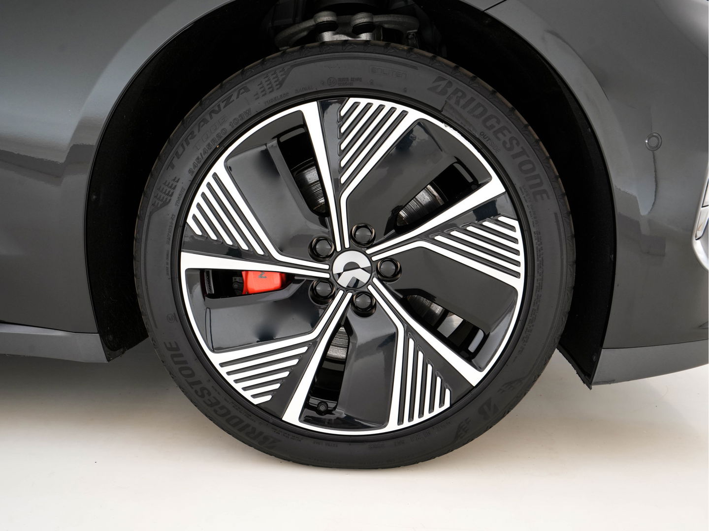 NIO eT7 100 kWh (ex accu) [ 3-Fase ] *PANO | HEAD-UP | FULL-LEATHER | FULL-LED | ADAPTIVE-CRUISE | MEMORY-PACK | KEYLESS | COMFORT-SEATS | AIR-SUSPENSION | 20''ALU | TOWBAR*