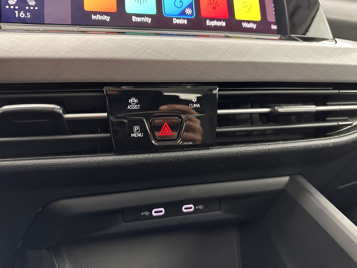 Volkswagen GOLF Variant 2.0 TDI Life Business *FULL-LED | DIGI-COCKPIT | NAVI-FULLMAP | COMFORT-SEATS | KEYLESS | DAB+ | ECC | PDC | 16''ALU*