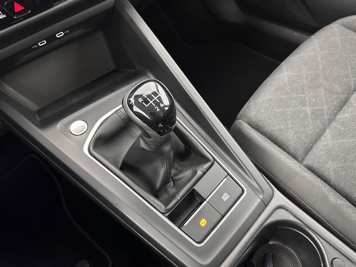 Volkswagen GOLF Variant 2.0 TDI Life Business *FULL-LED | DIGI-COCKPIT | NAVI-FULLMAP | COMFORT-SEATS | KEYLESS | DAB+ | ECC | PDC | 16''ALU*
