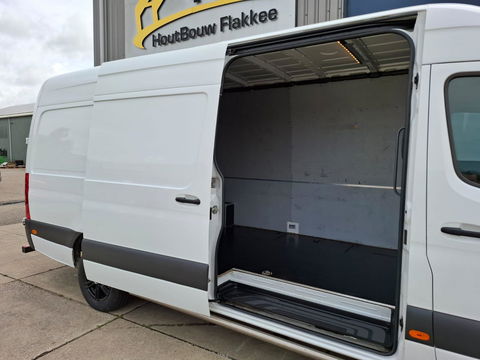 Mercedes-Benz Sprinter 315 1.9 CDI L4H3 RWD AUTOMAAT / AIRCO / CRUISE CONTROLE / TREKHAAK / NAVI